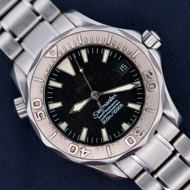 Omega Seamaster Professional Chronometer 2236.50 watch with black dial and silver bracelet