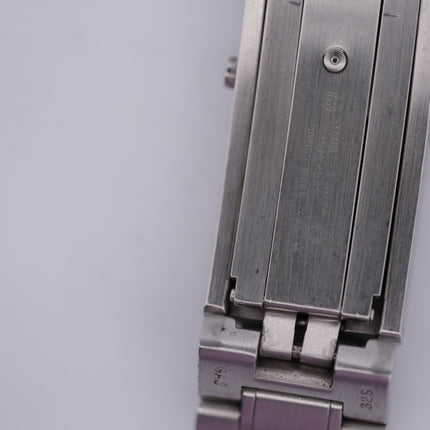 Omega Seamaster Professional Chronometer 2236.50 with purple band